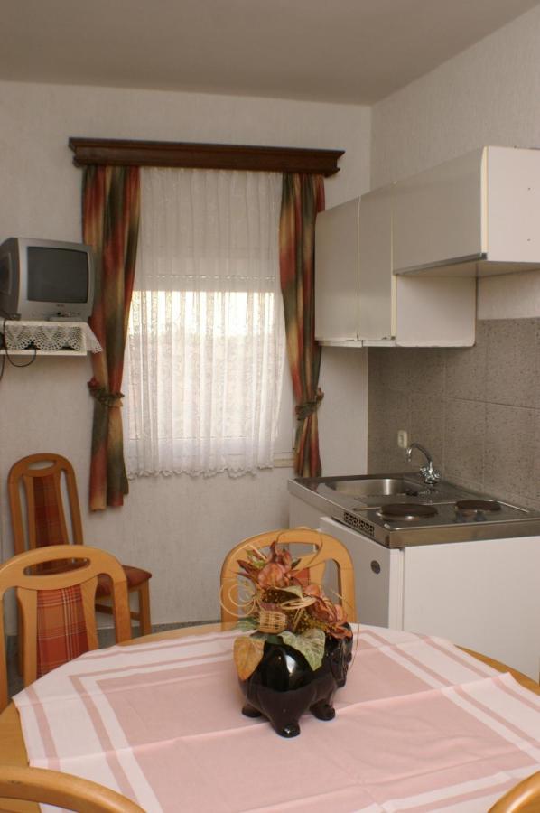 Apartments And Rooms With Parking Space Biograd Na Moru, Biograd - 4305 מראה חיצוני תמונה